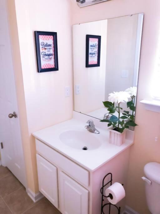 Beautiful Private Home Near Ft Jackson, Starbucks, Shopping And Dining! Columbia Extérieur photo
